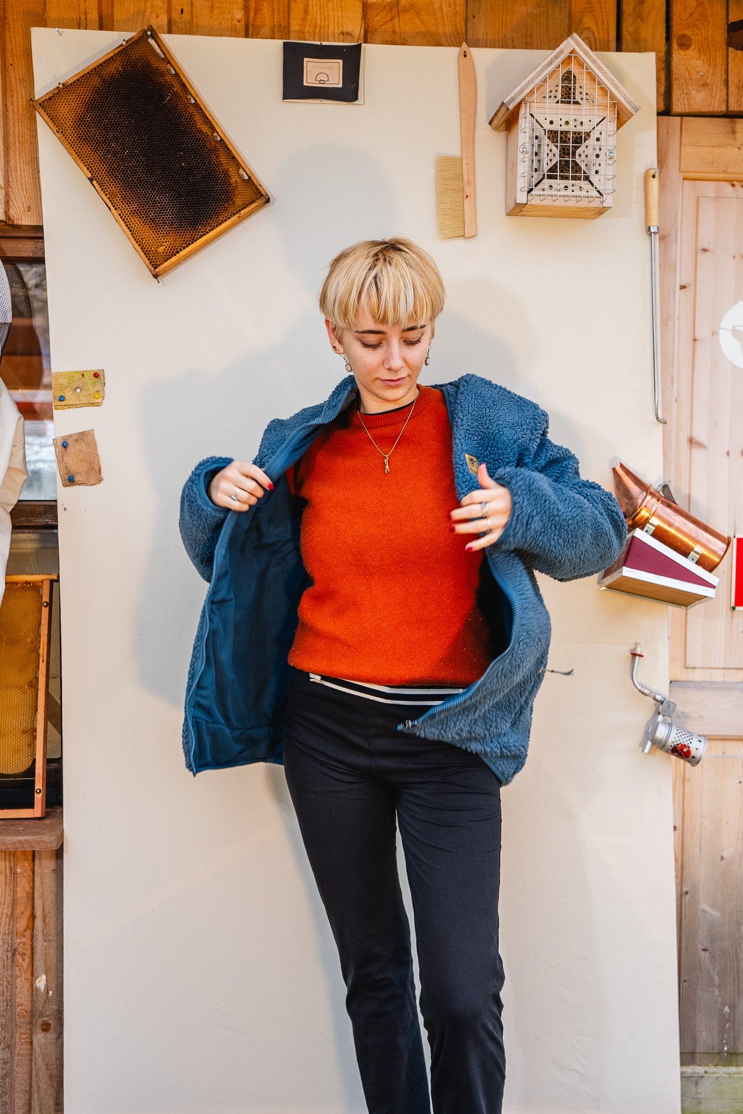BEESTEEZ - Teddyjacke Blau