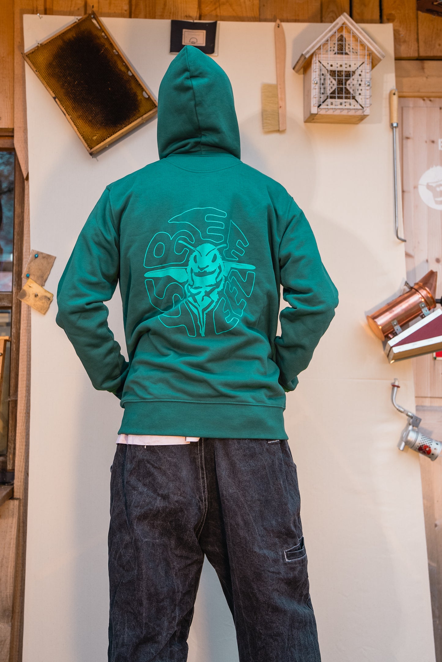 BEESTEEZ - Zipper Hoodie Glazed Green