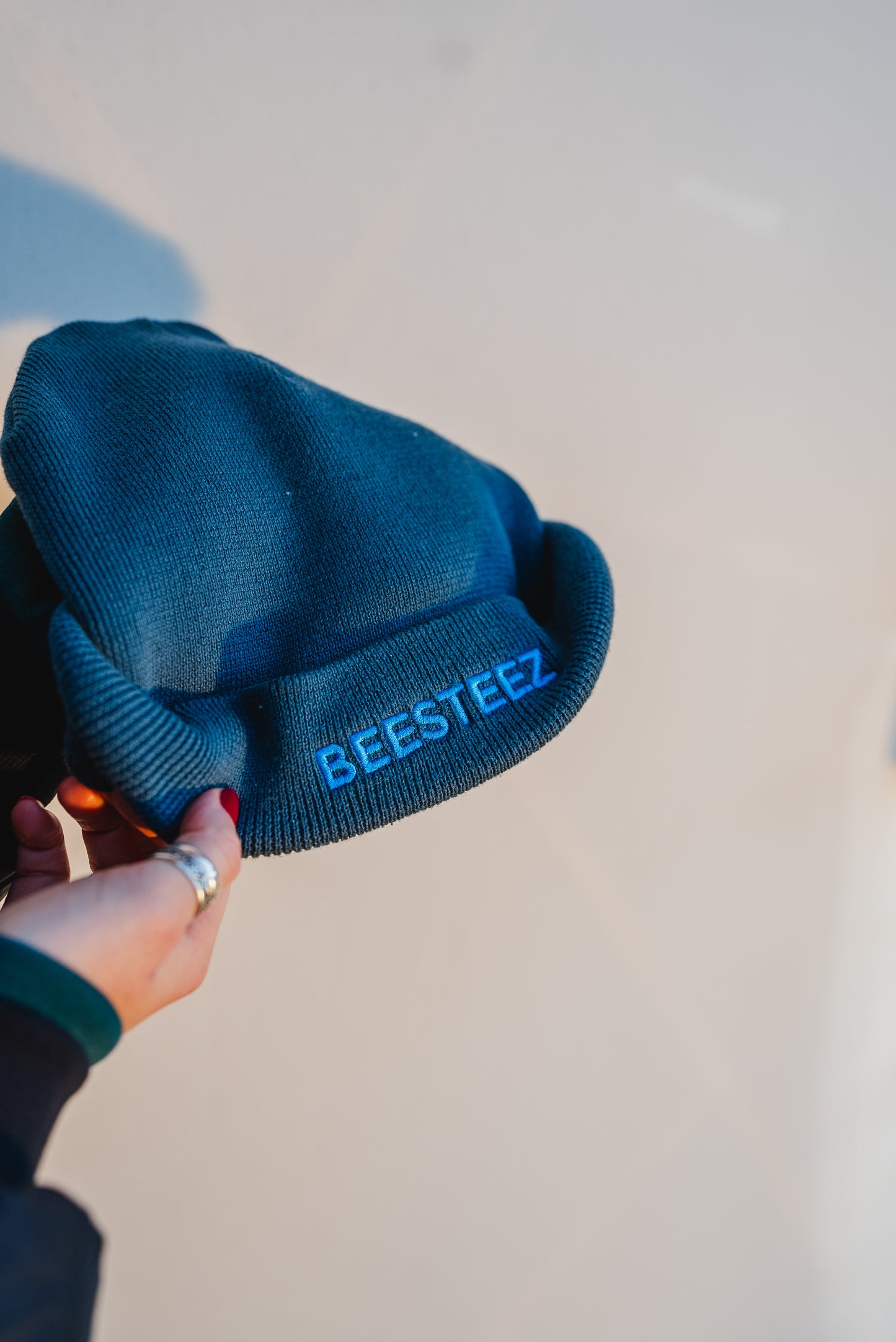 BEESTEEZ Unisex Beanie - mit doppelten Stick