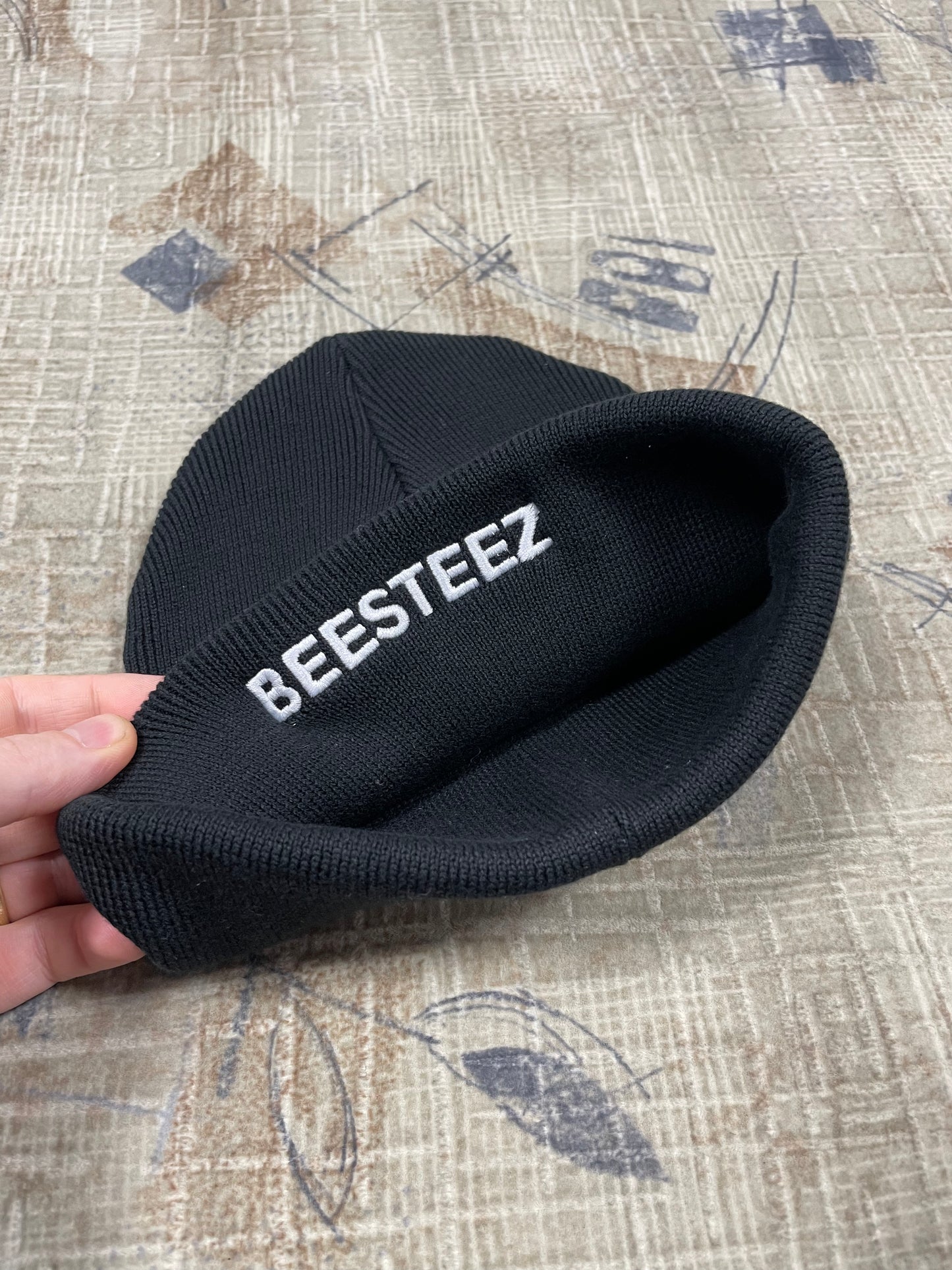 BEESTEEZ Unisex Beanie - mit doppelten Stick
